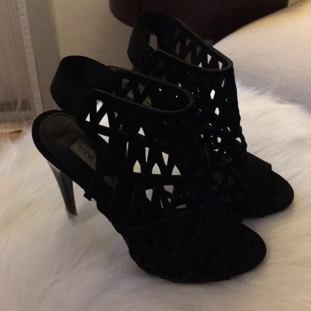 Steve Madden Black Heels